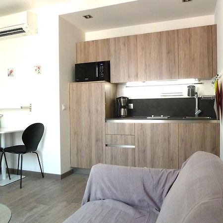 New 1 Bedroom Apt Place Garibaldi Nice Room photo